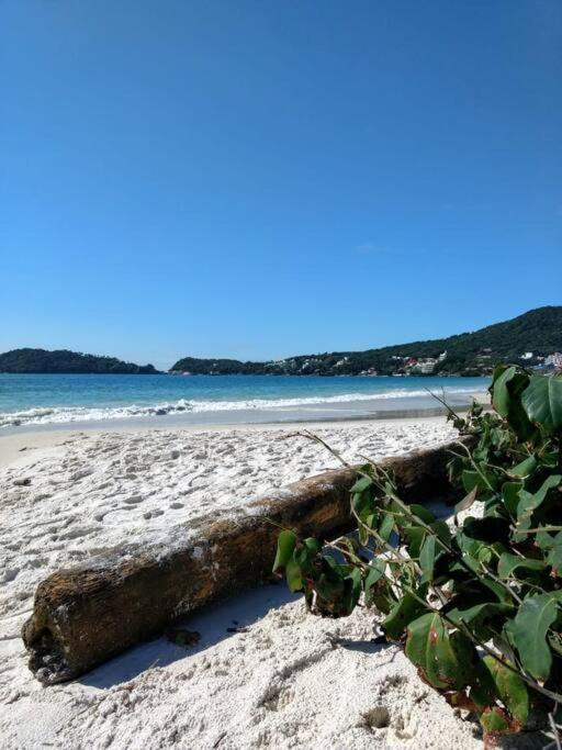 Apto Vista Mar -250Mts Da Praia Бомбиняс Екстериор снимка